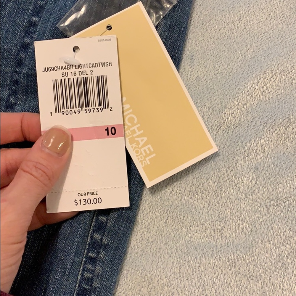 NWT Michael Kors Light Wash Crop Jeans Size 10 - Picture 6 of 7